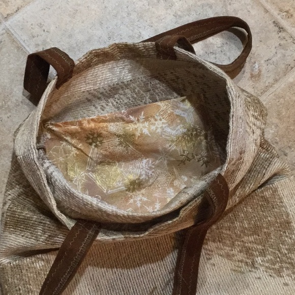 HOMEMADE TOTE - Picture 3 of 4